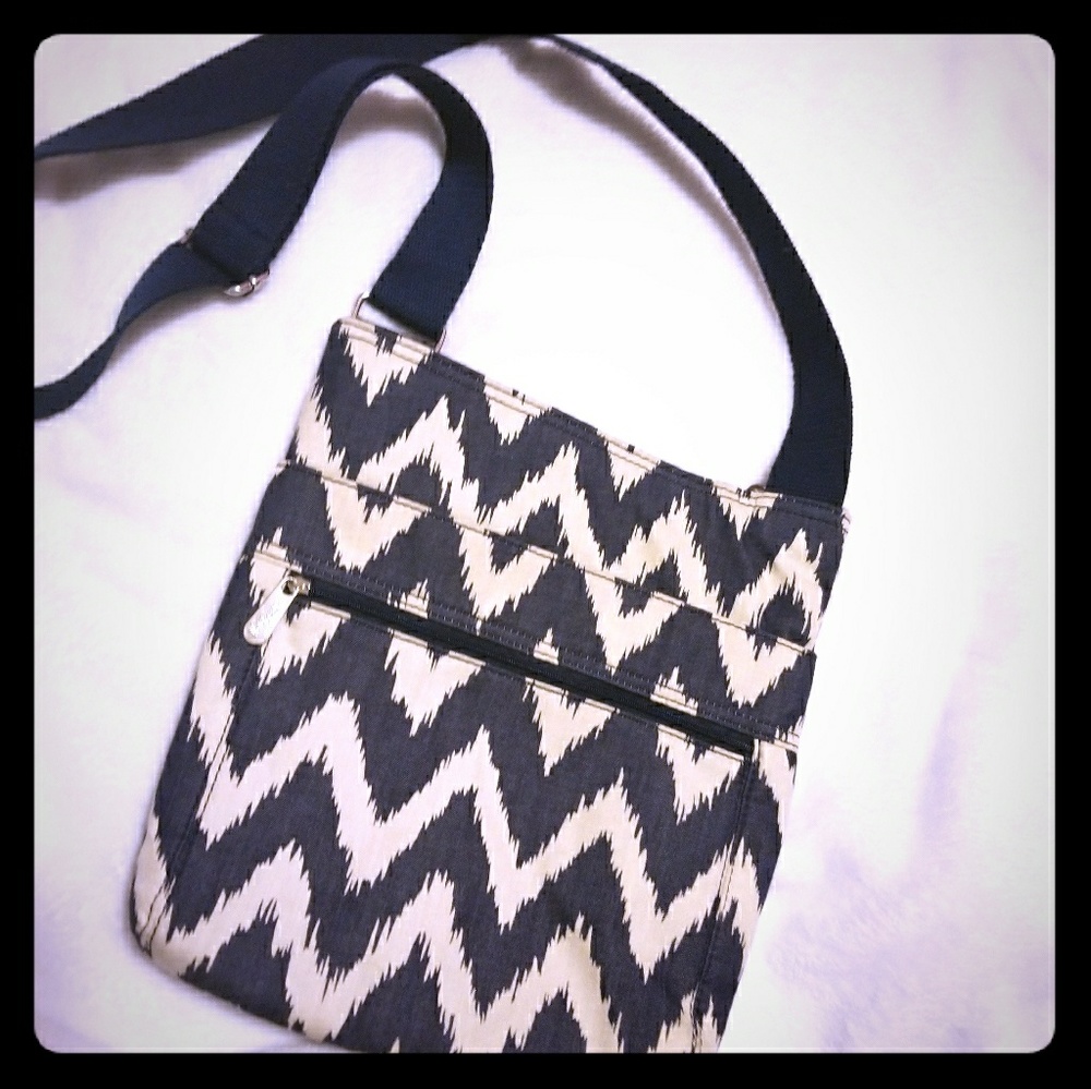 Thirty One Organizing Shoulder Bag